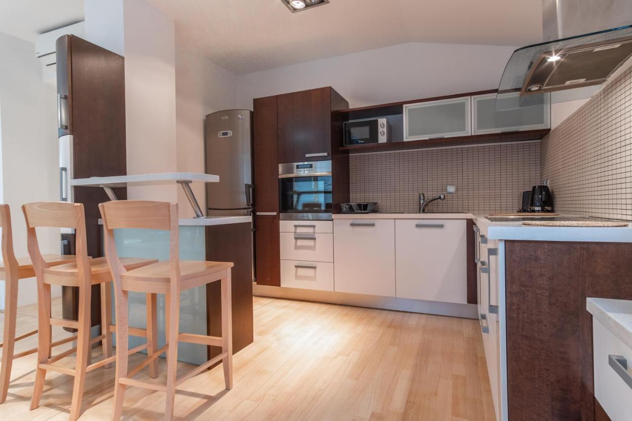 Apartments Park Siska Lublana Zewnętrze zdjęcie