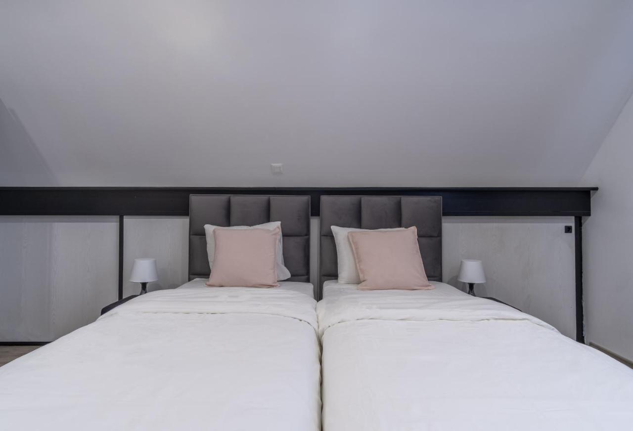 Apartments Park Siska Lublana Zewnętrze zdjęcie