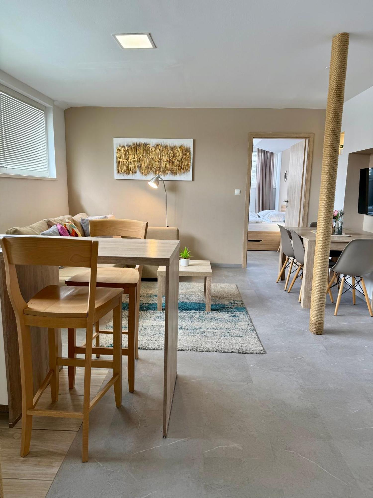 Apartments Park Siska Lublana Zewnętrze zdjęcie